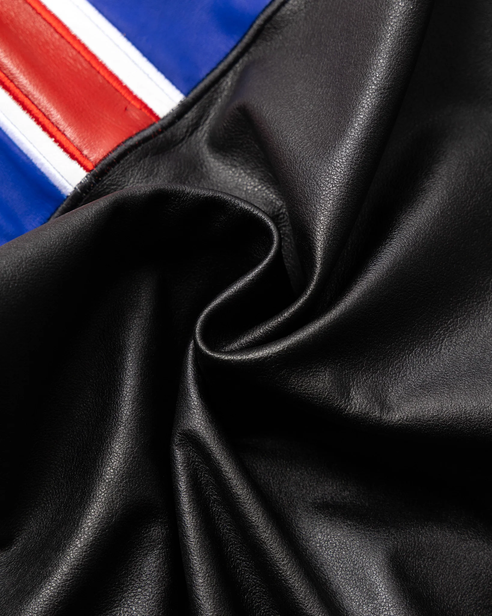Yori Mainline UK Oversized Bomber - Image 11